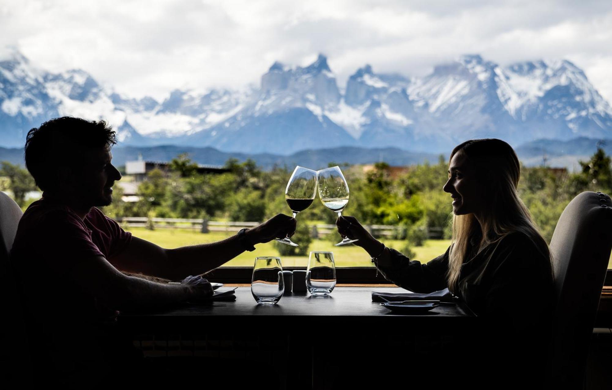 Rio Serrano Hotel + Spa Torres del Paine National Park Exterior photo