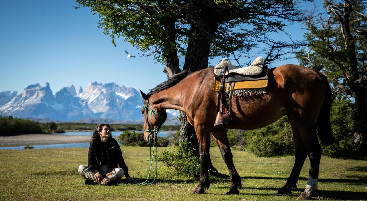 Rio Serrano Hotel + Spa Torres del Paine National Park Exterior photo
